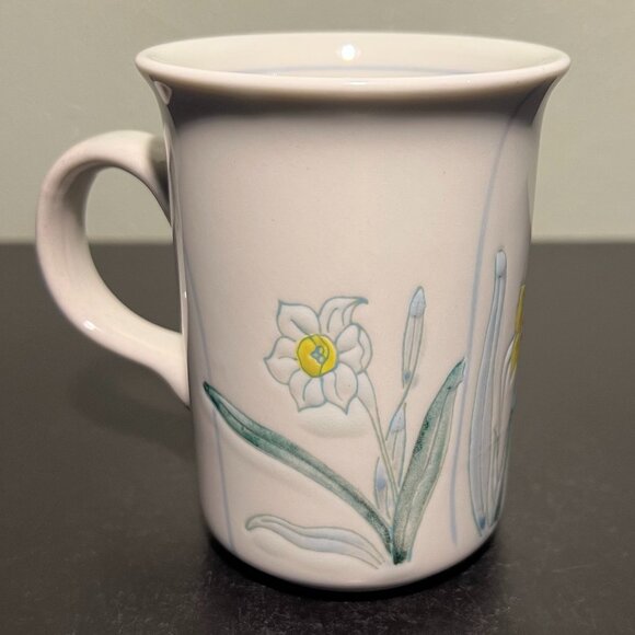 Vintage OTAGIRI Embossed Textured Daffodils Floral Ceramic Cup Mug - Picture 7 of 14